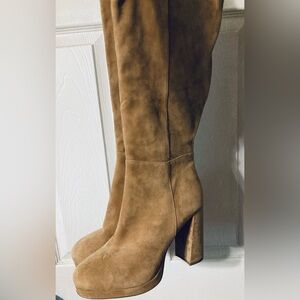 Women’s Steve Madden 11M Boots